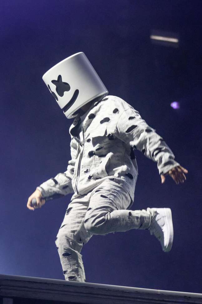 DJ Marshmello tocou 'proibidão' durante show no Palco Mundo DJ Marshmello tocou 'proibidão' durante show no Palco Mundo