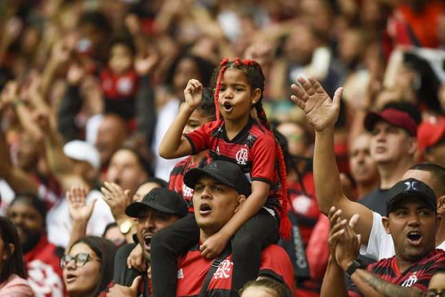 Brasileirão: Flamengo eleva média de preço no Maracanã no segundo turno, e média de público supera os 60 mil