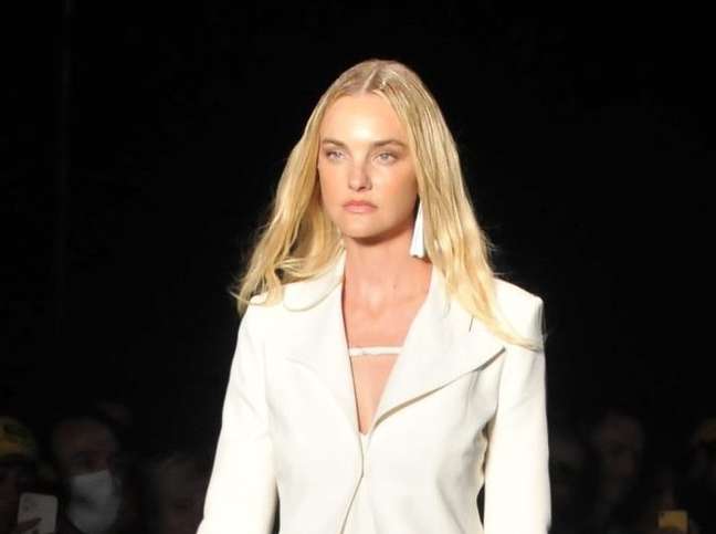 SPFW Trend: See 11 White Dresses To Wear Now SPFW Trend: See 11 White Dresses To Wear Now