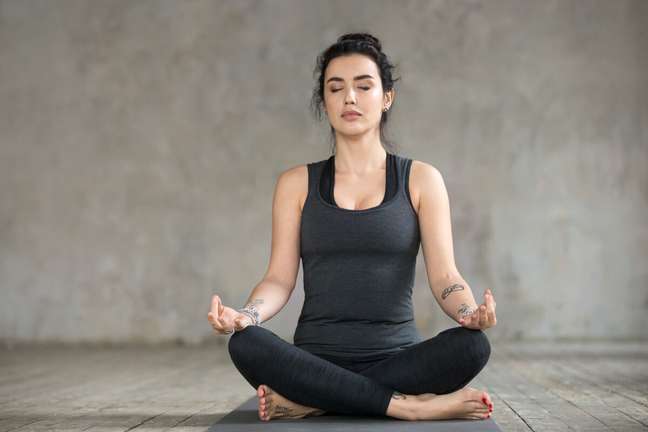 Algumas técnicas da yoga ajudam na melhora da consciência respiratória