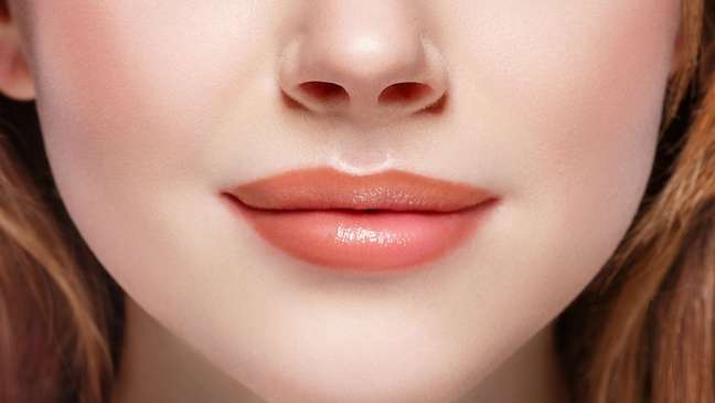 Kiraliffe/Envato Elements / Canaltech Mulher sente