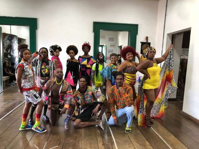 The fashion project encourages the potential of young people in Bahia