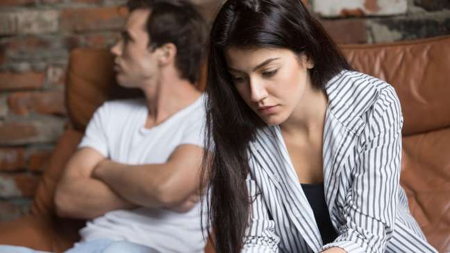3 signs that you are unknowingly sabotaging your relationship 3 signs that you are unknowingly sabotaging your relationship