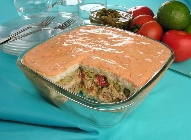 Mediterranean Tuna Cake | Photo: Cooking Guide Mediterranean Tuna Cake | Photo: Cooking Guide