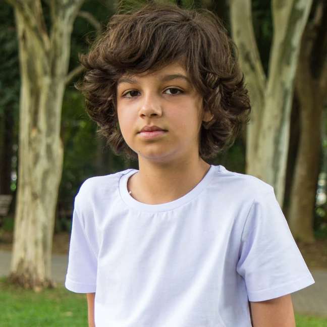 The “Pantanal” child actor reveals he is in a wheelchair