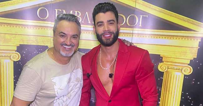Gusttavo Lima thanks the presenter for the first opportunity on TV Gusttavo Lima thanks the presenter for the first opportunity on TV