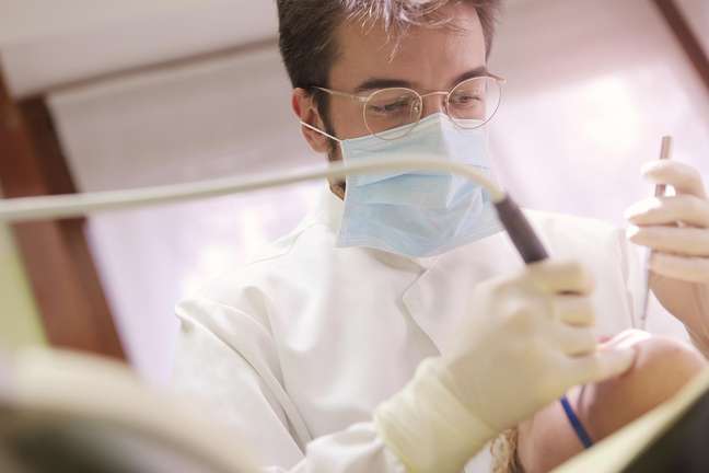 Discover the aesthetic procedures that can be performed in the dentist’s chair Discover the aesthetic procedures that can be performed in the dentist’s chair