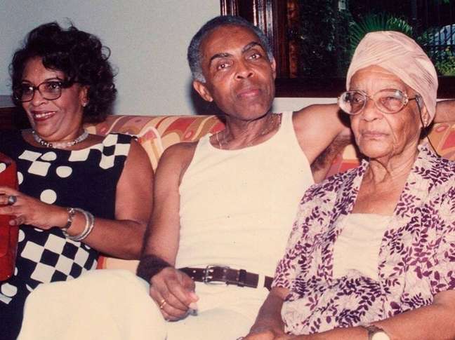 Gilberto Gil’s younger sister, Gildina, dies at 79 Gilberto Gil’s younger sister, Gildina, dies at 79
