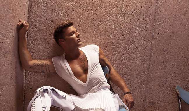 Ricky Martin is again accused of abuse; singer denies Ricky Martin is again accused of abuse; singer denies