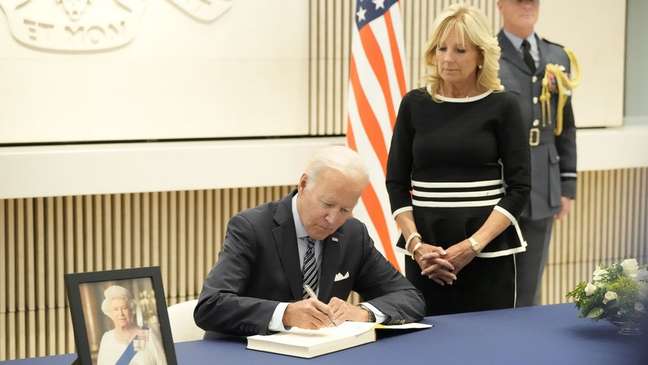 O presidente Joe Biden comparecer&aacute; junto com a primeira-dama, Jill Biden