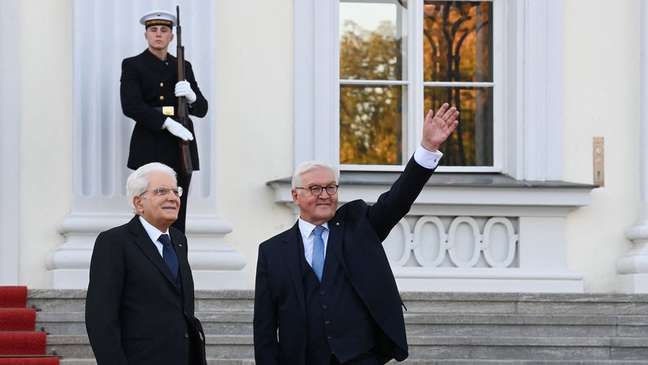 O presidente alem&atilde;o Frank-Walter Steinmeier e o presidente italiano Sergio Mattarella comparecer&atilde;o ao funeral