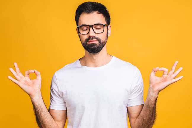 See how chronic stress can affect the kidneys