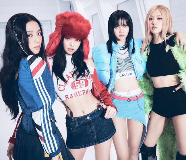 BLACKPINK publishes another record breaking clip BLACKPINK publishes another record breaking clip