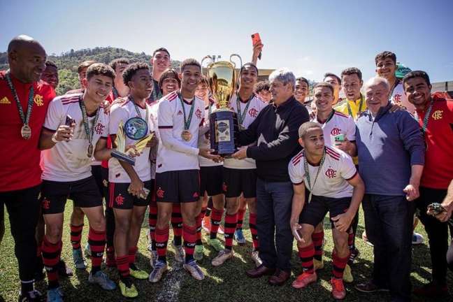 Sub-16: Flamengo vence o Internacional e conquista bicampeonato da Copa Gramado