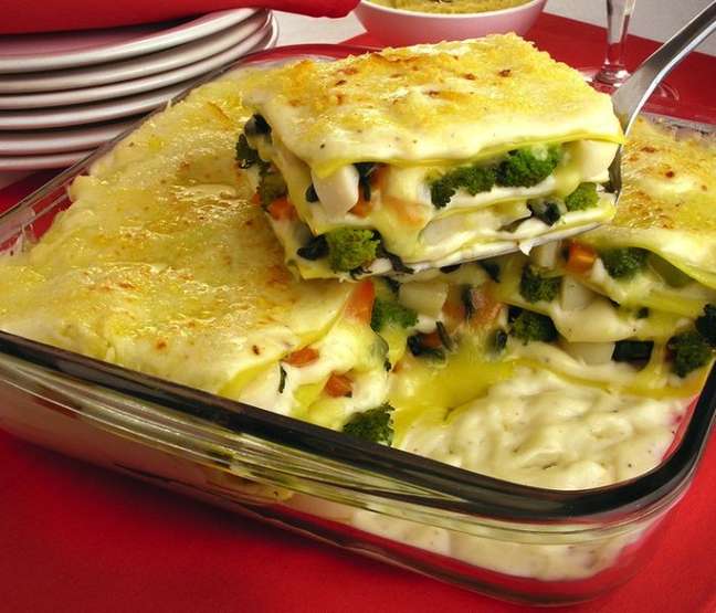 Lasagna Broccoli And Spinach (Reproduction / Cooking Guide) Lasagna Broccoli And Spinach (Reproduction / Cooking Guide)