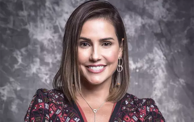 Deborah Secco declares herself bisexual: “I went out with women” Deborah Secco declares herself bisexual: “I went out with women”