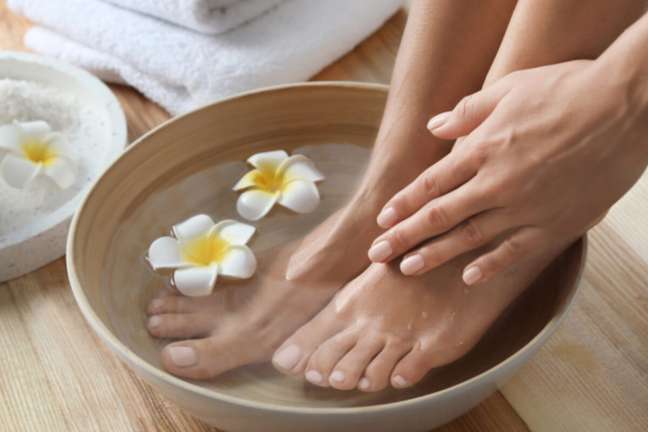 4 Diabetic nail care 4 Diabetic nail care