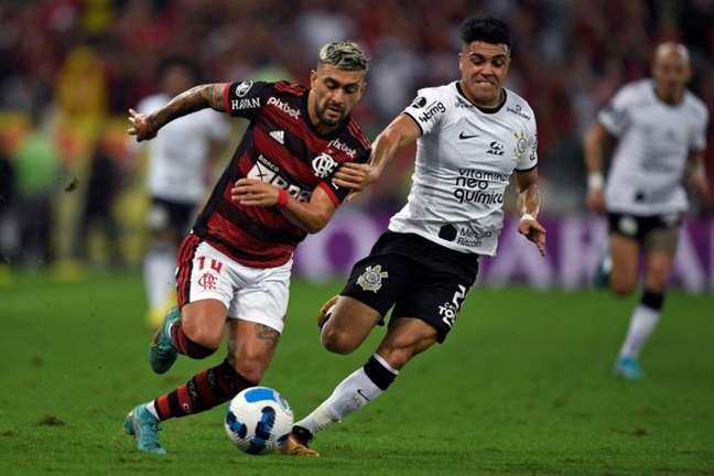Flamengo x Corinthians: CBF define mando das finais da Copa do Brasil; saiba as datas