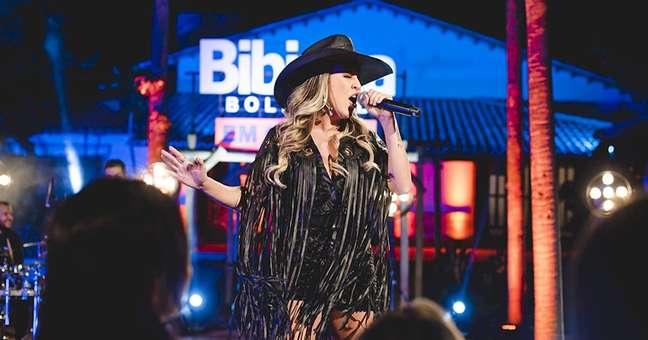 Bibiana Bolacell publishes the unreleased song “O Troco” Bibiana Bolacell publishes the unreleased song “O Troco”