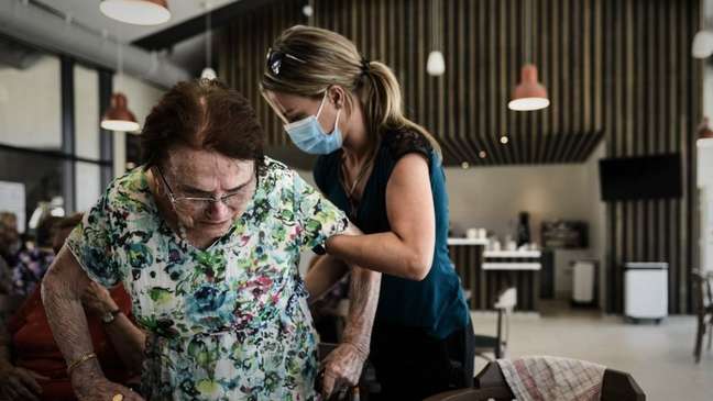 The Alzheimer's village in Dax in southwestern France is designed to help patients maintain their social life. The Alzheimer's village in Dax in southwestern France is designed to help patients maintain their social life.
