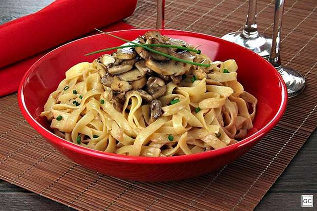 Fettuccine with Mushrooms Paris |  Photo: Cooking Guide