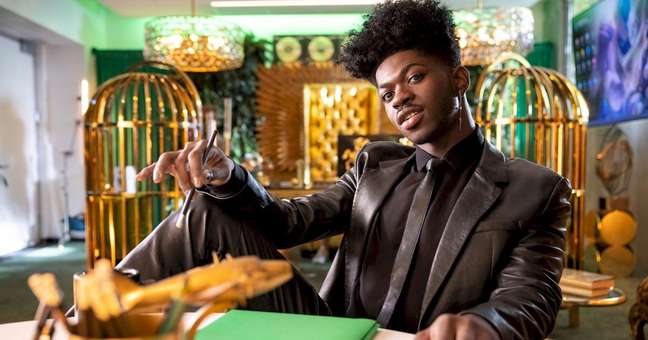 Lil Nas X Releases New Track “Star Walkin” Lil Nas X Releases New Track “Star Walkin”