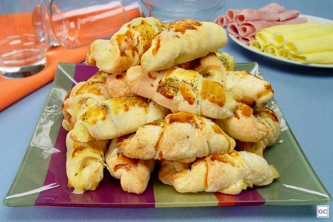 For an afternoon coffee, how about betting on the Minicroissant on a well-known but delicious French dish? - Photo: Cooking Guide For an afternoon coffee, how about betting on the Minicroissant on a well-known but delicious French dish? - Photo: Cooking Guide