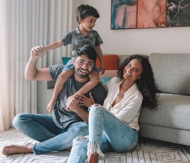 Aline Dias, Rafael Cupello and Bernardo - Aline Dias, Rafael Cupello and Bernardo -