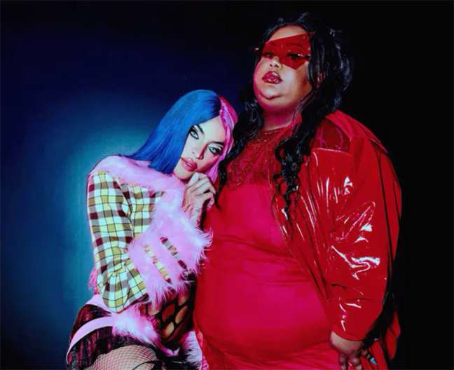 Pabllo Vittar publishes the video with MC Carol