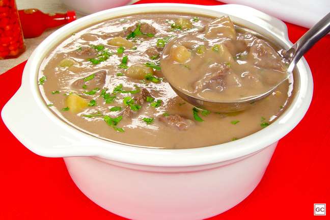 Escape the cold with a delicious creamy bean broth! Escape the cold with a delicious creamy bean broth!