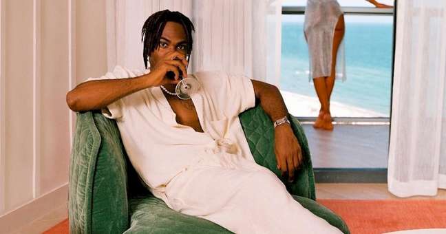 Nigerian Ckay Releases His Long-Awaited Debut Album “Sad Romance” Nigerian Ckay Releases His Long-Awaited Debut Album “Sad Romance”