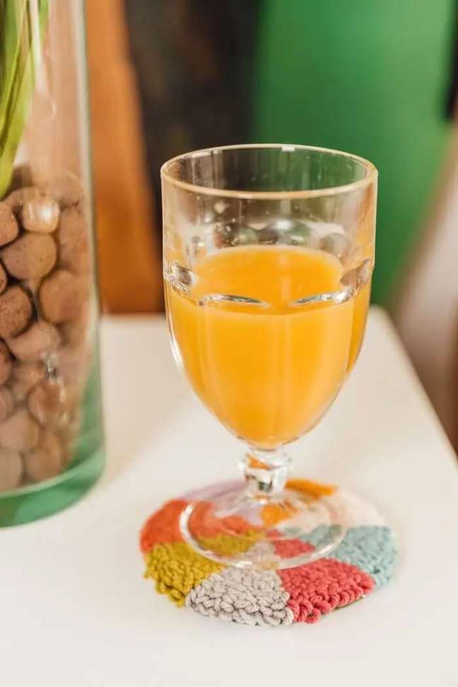 15. Triangular cup holder. Source: Circle 15. Triangular cup holder. Source: Circle