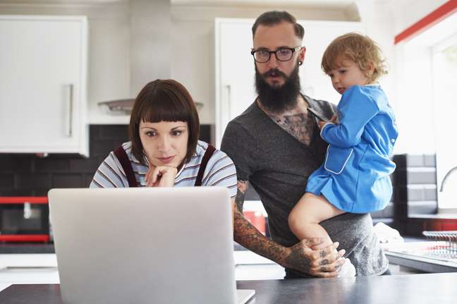 5 tips to save for your child’s future