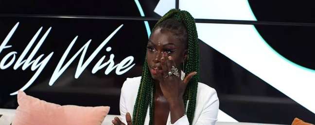 The former Now United member reveals embarrassing situations he suffered before leaving the group