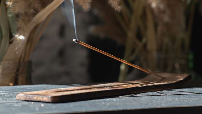 Attract more prosperity in the home with the help of these 3 incense sticks Attract more prosperity in the home with the help of these 3 incense sticks