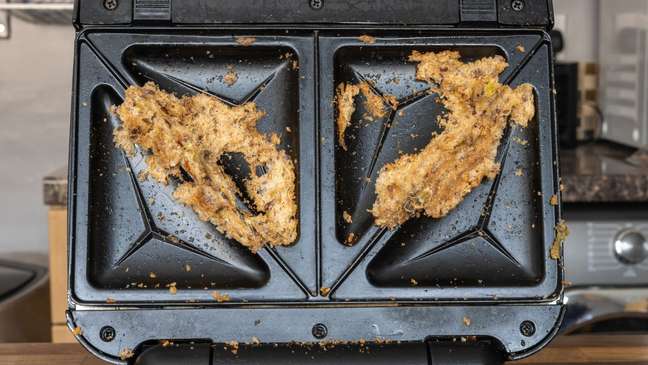Kitchen tips: how to clean the sandwich maker the right way? Kitchen tips: how to clean the sandwich maker the right way?