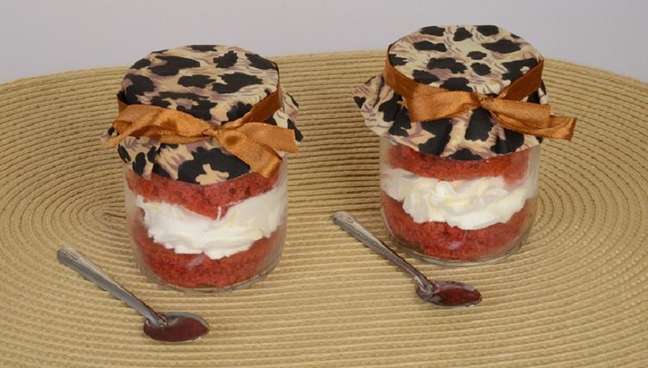 Red velvet is also a great option for pot cakes - Photo: Disclosure / Kelly Guerra
