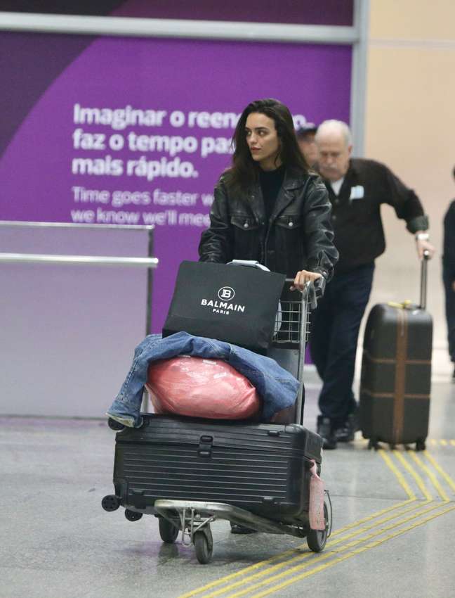 Rafa Kalimann arrives in Brazil