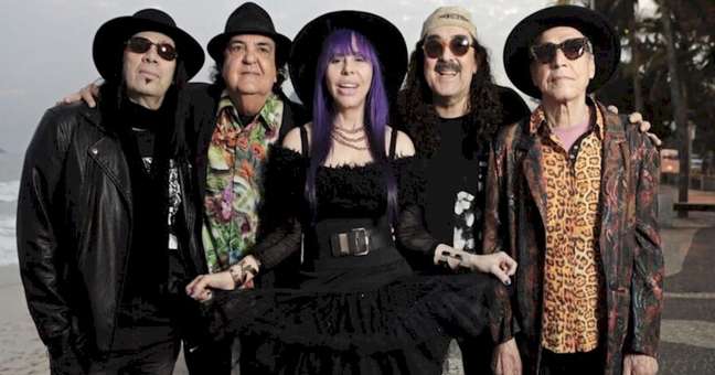 The Novos Baianos receive a tribute from Som Livre to the classic “Acabou Chorare”