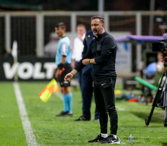 Contra o lanterna, Corinthians quer acabar com jejum como visitante no Brasileirão