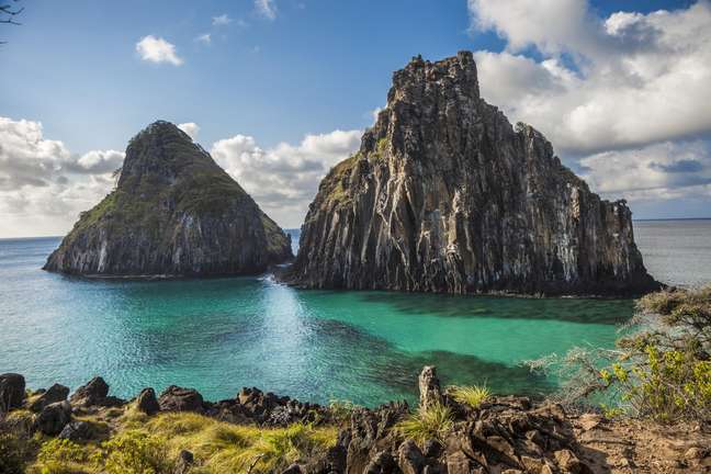 Fernando de Noronha is prohibited from landing jet aircraft Fernando de Noronha is prohibited from landing jet aircraft