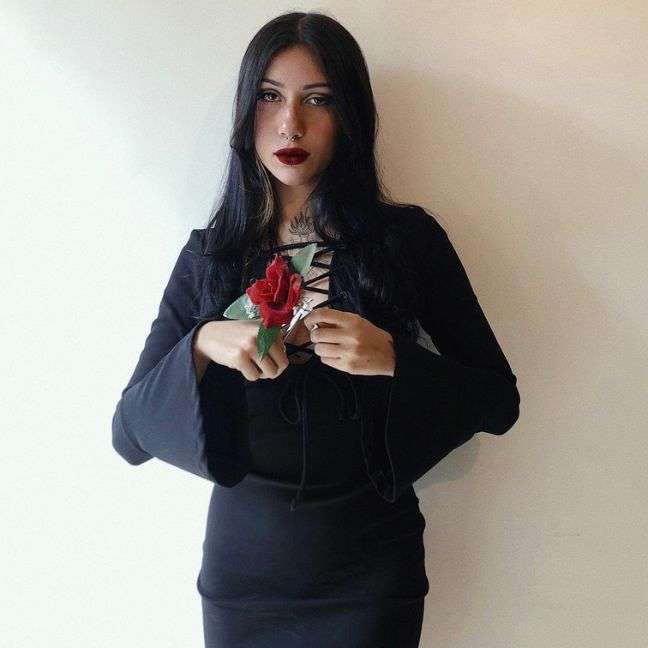 Play as the iconic Morticia Addams - Play as the iconic Morticia Addams -