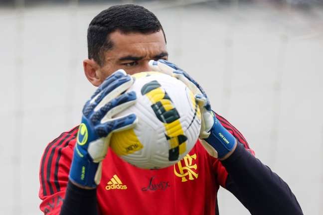 Santos vive maior sequência entre titulares do Flamengo e retribui confiança de Dorival