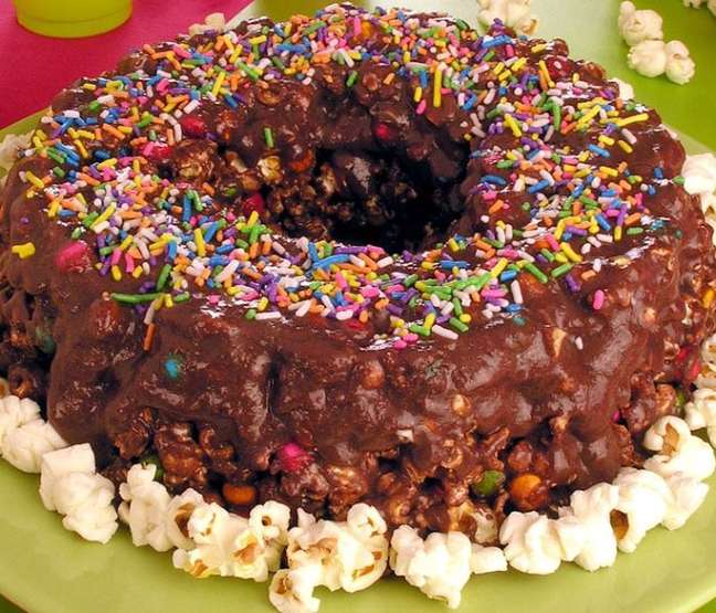 Popcorn cake - Popcorn cake -