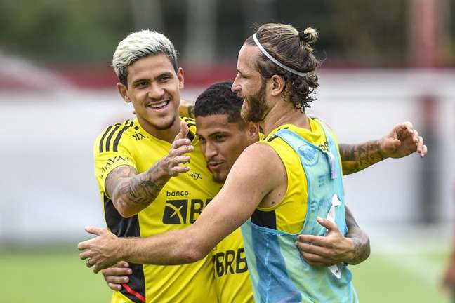 Flamengo inicia semana decisiva de treinos para final da Copa do Brasil; veja programação