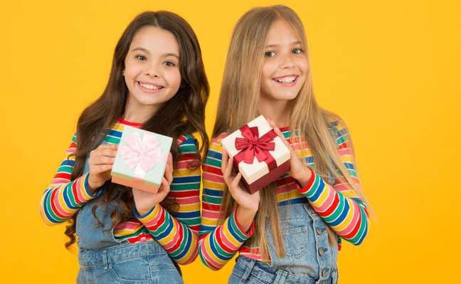 Tips for giving away without debt on Children’s Day
