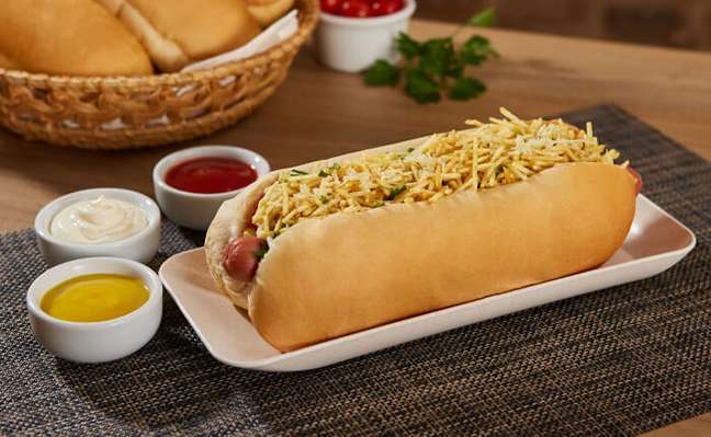This is Bonfa's famous hot dog This is Bonfa's famous hot dog