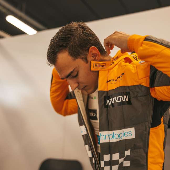 Álex Palou em teste com a McLaren em Barcelona Álex Palou em teste com a McLaren em Barcelona