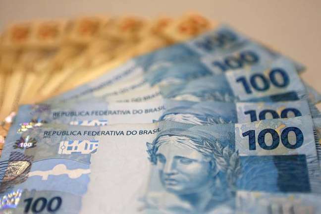 Poupança deixa de perder para a inflação pela primeira vez desde agosto de 2020 Poupança deixa de perder para a inflação pela primeira vez desde agosto de 2020