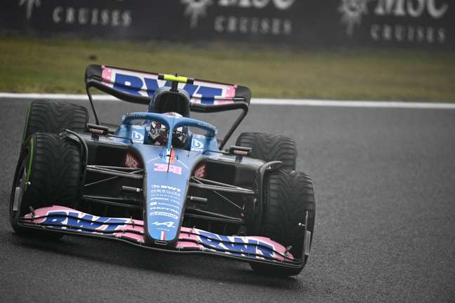 Ocon não permitiu a ultrapassagem de Hamilton e segurou o quarto lugar até o fim em Suzuka 